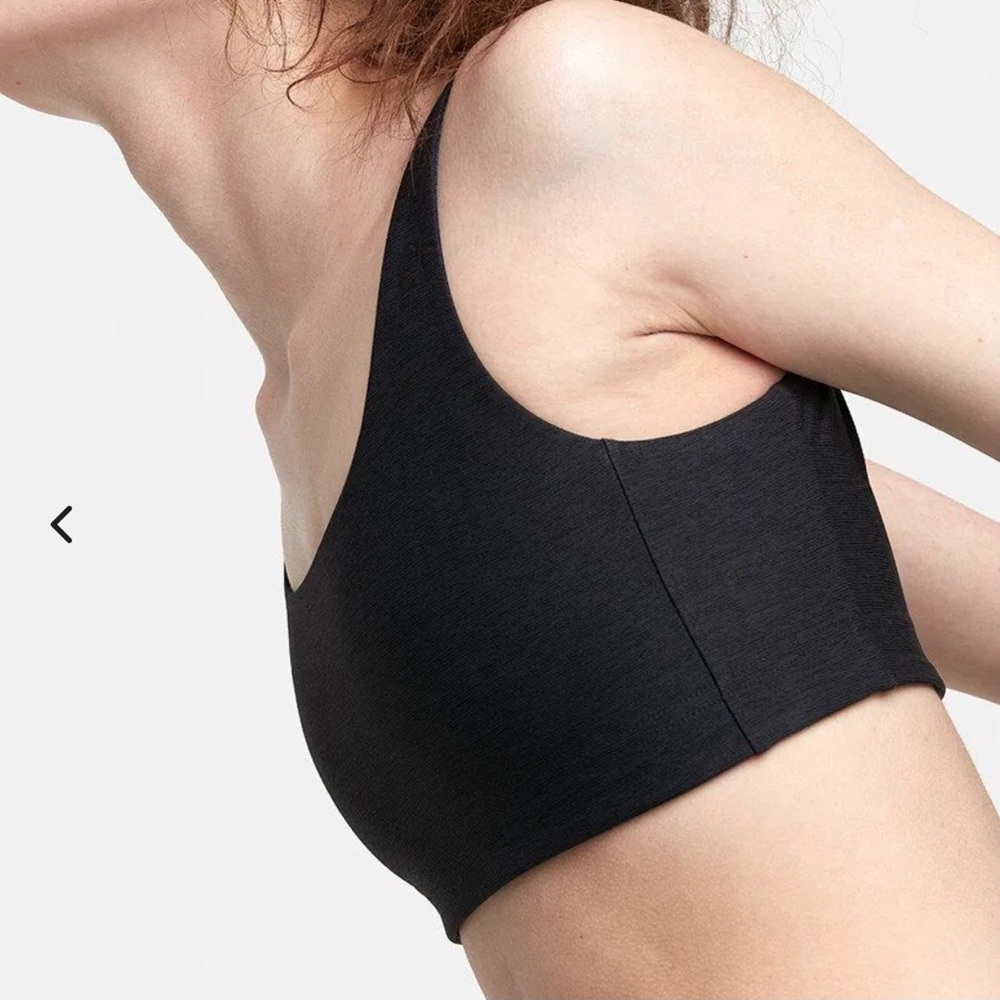 ✨ S A L E ✨ Outdoor Voices Double Time Bra